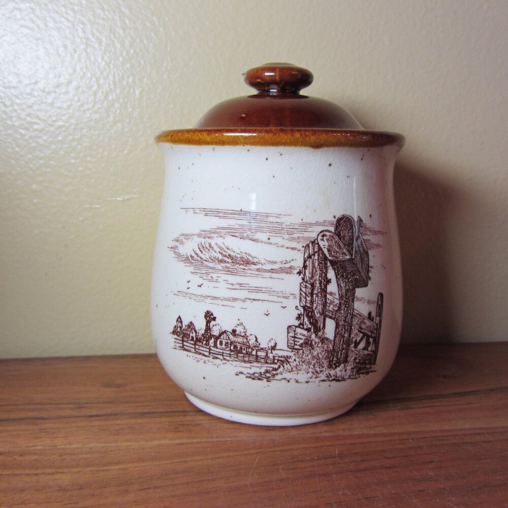 18 oz sky & plains canister vintage 1980 enesco japan (W3962)